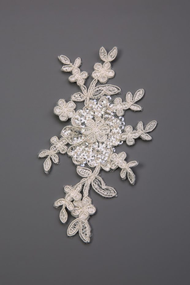 PW10347 Ivory Corded Flower Applique (Limited Stock) - Image 2