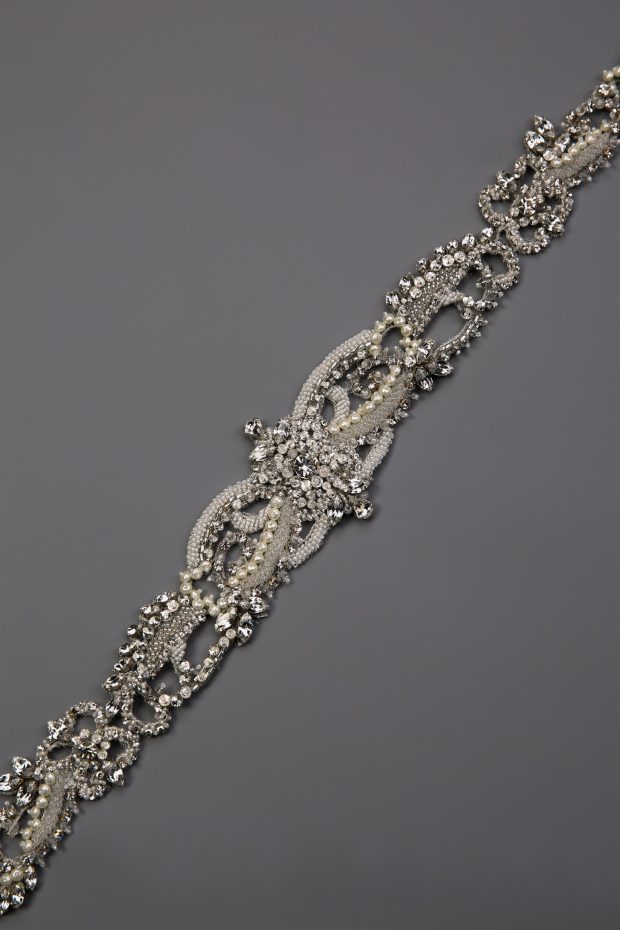 PBU558 Beaded Motif